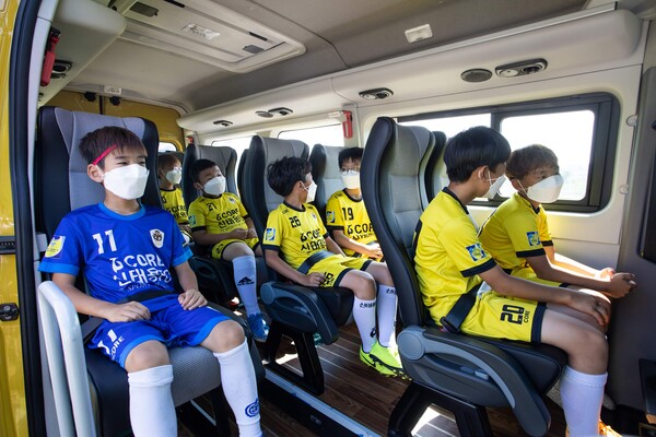 신태용 축구감독, ‘르노 마스터’ 홍보대사 위촉 (사진 3)