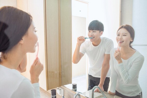"올바른 양치질 방법과 구강관리법 (사진 2)