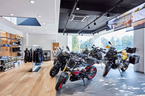 BMW 모토라드 남서울 전시장, 강서구 등촌동으로 이전 오픈 (사진 2)