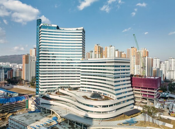 경기도청 주간전경