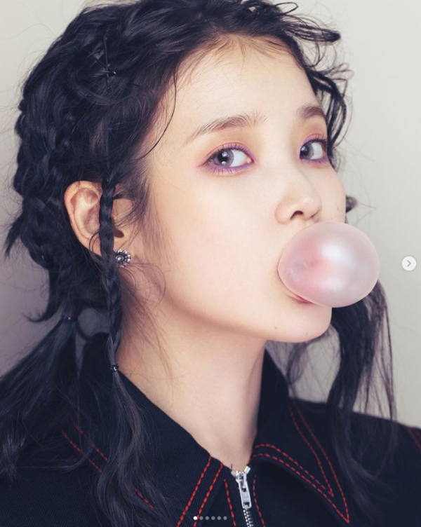 아이유, 섹시 이미지 변신 B컷 아닌 A컷 (사진 3)