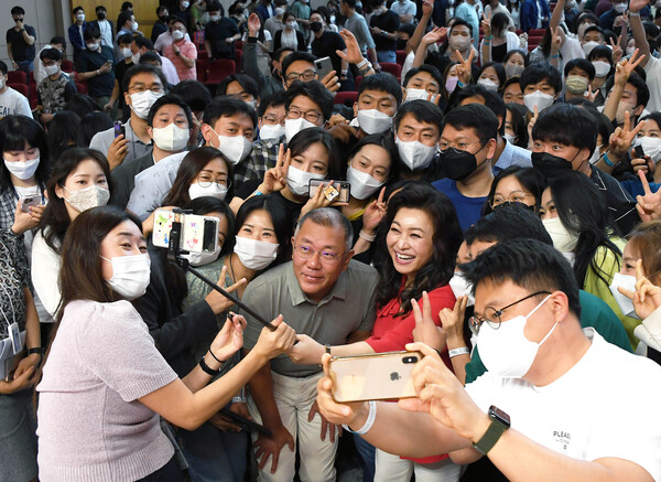 현대자동차, 직원 대상 ‘마음 상담 토크 콘서트’ 개최 (사진 2)