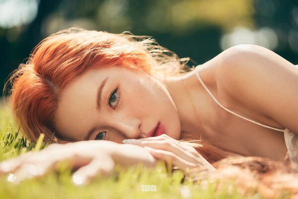 선미, '열이올라요' 콘셉트 포토서 눈부신 비주얼 과시. "트랙리스트 화제" (사진 2)