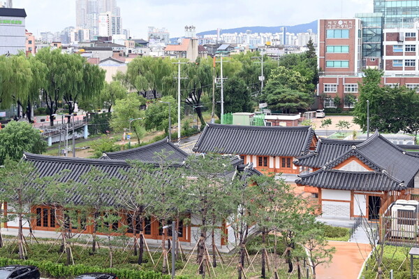 ‘예술이 머무는 한옥’, 팔달문화센터 개관! (사진 2)