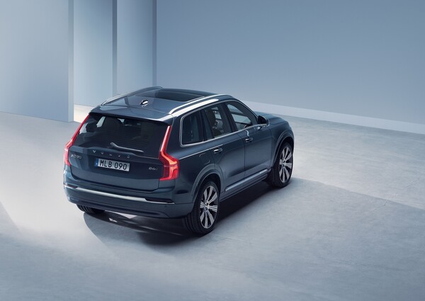 브랜드 첨단기술 집약된 플래그십 SUV 23년식 XC90 출시 (사진 2)
