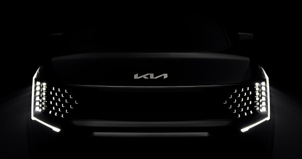 기아 전기차 "EV9" 디자인 공개.... 웅장하면서도 부드러움, 자율주행 "레벨3" 적용은? (사진 2)